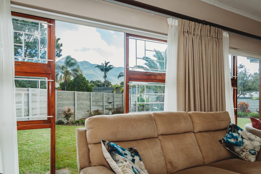 3 Bedroom Property for Sale in Denver Park Western Cape